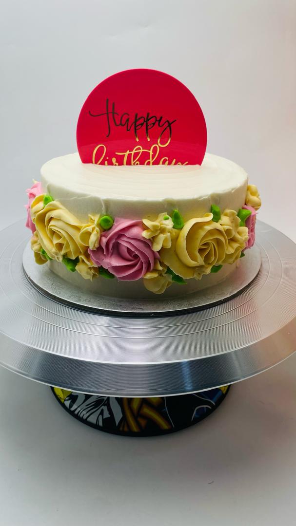 Rose Ring Birthday Cake